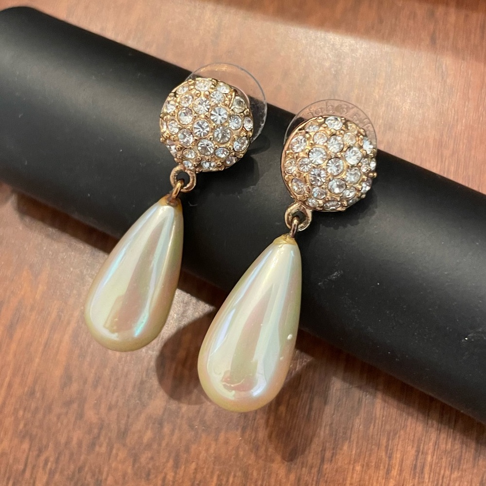 Classic pearl teardrop earrings with gold rhinestone ball